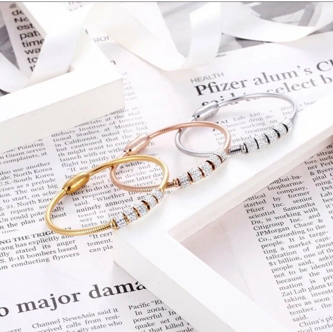 Gorgeous Bracelet Stainless Steel Rotating Love Screwdriver Crystal