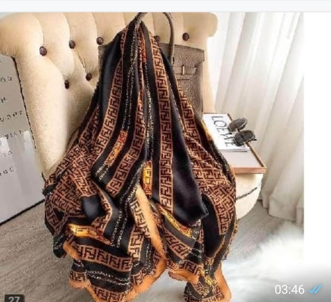 Fashion Women Square Shawl Satin Silk Floral Printed Head Neck Scarf 180x90 UK