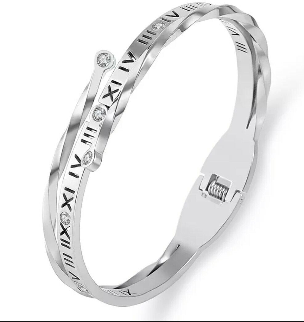 Classic Roman Numeral Numbers Stainless Steel Crystal Magnetic Bracelet