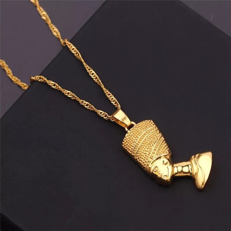 18ct Gold Plated Egyptian Queen Nefertiti Pharaoh Egypt Necklace Pendant