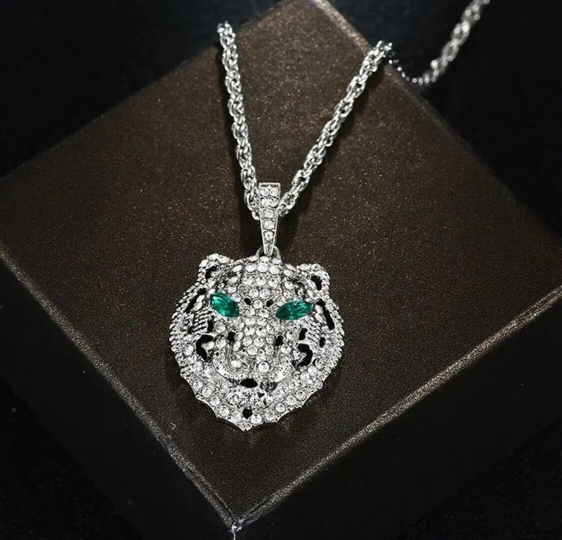 SILVER Hip-hop Tiger Iced Out Pendant + Free Silver Plated Necklace Hip Hop