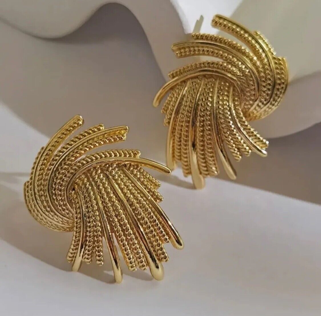 Gold Vintage Inspired Irregular Woven Design Earrings - Unique Retro Style 2024