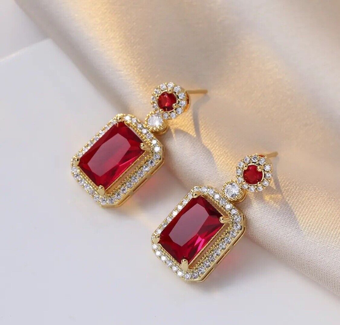 Beautiful Gold Crystal Rhinestone Necklace Pendant & Ring & Earrings Red Set