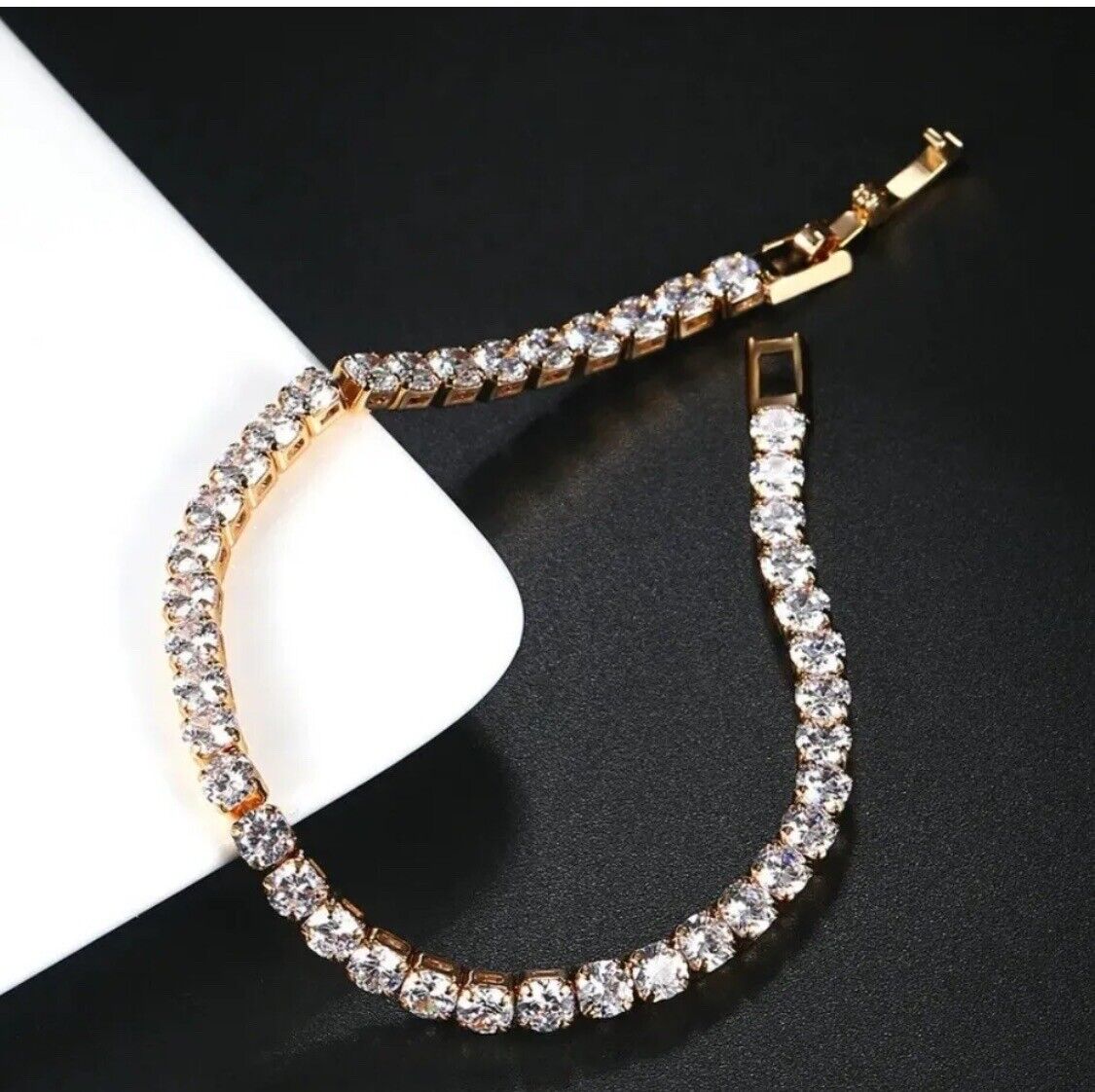 Gorgeous Gold plated MADE WITH DIAMOND CRYSTALS Tennis Bracelet Gift